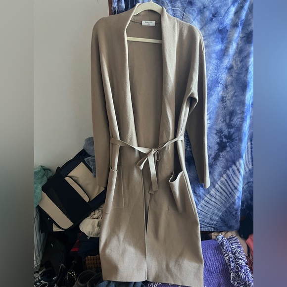 Aritzia Babaton TY Wrap Cardigan - Picture 4 of 10
